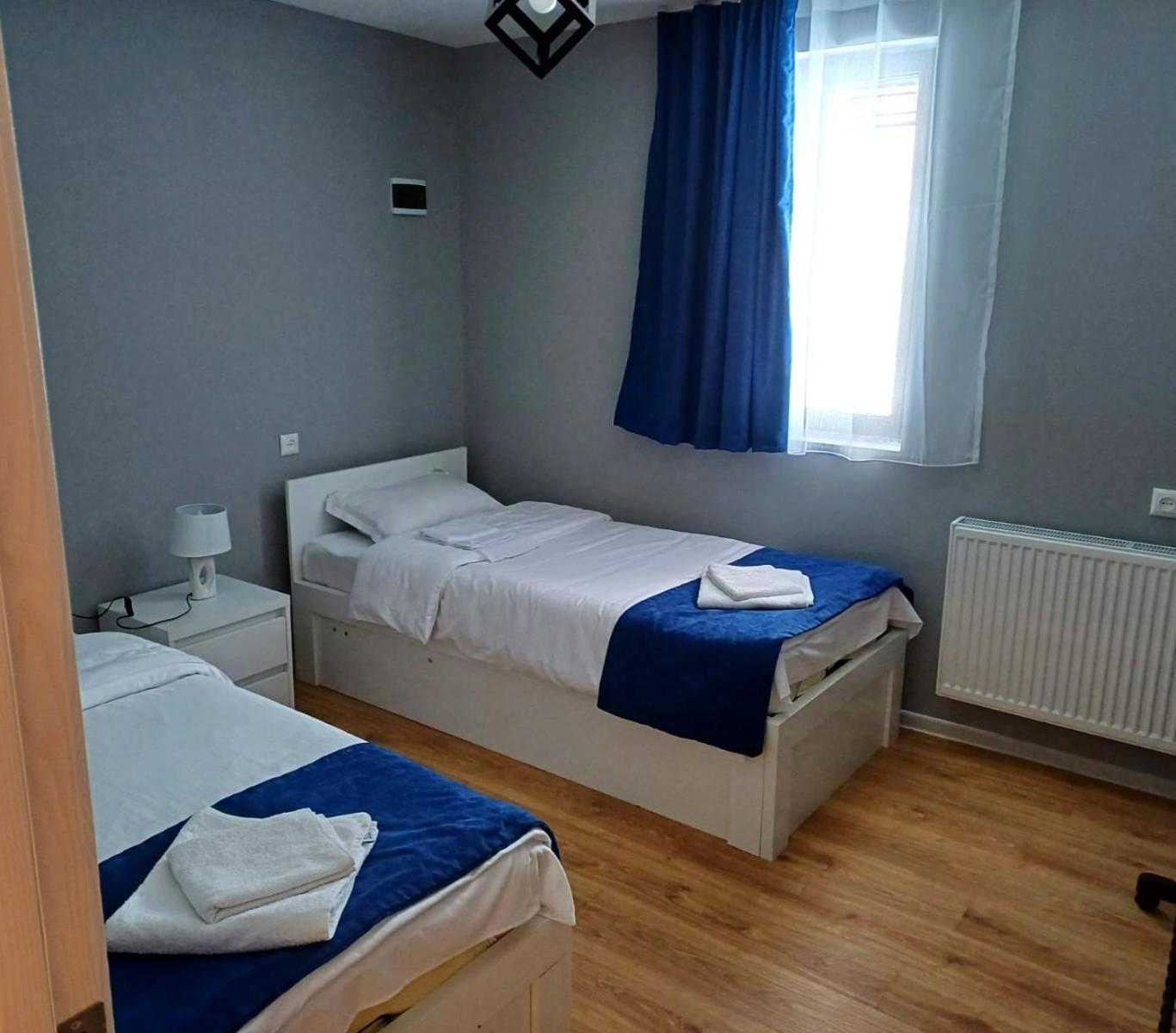 Gablile Apartments Местия Экстерьер фото